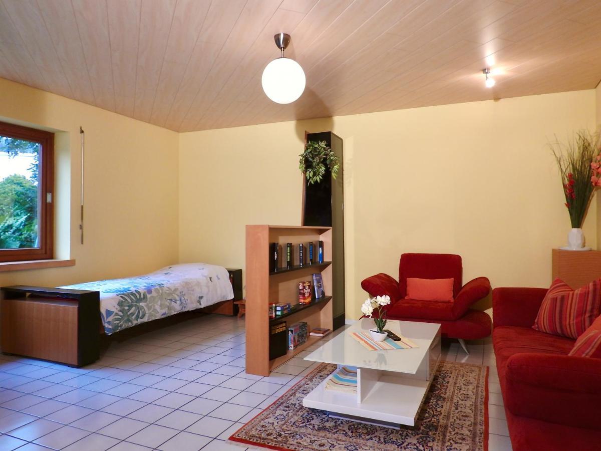 Ferienwohnung Gartenblick Remchingen Luaran gambar